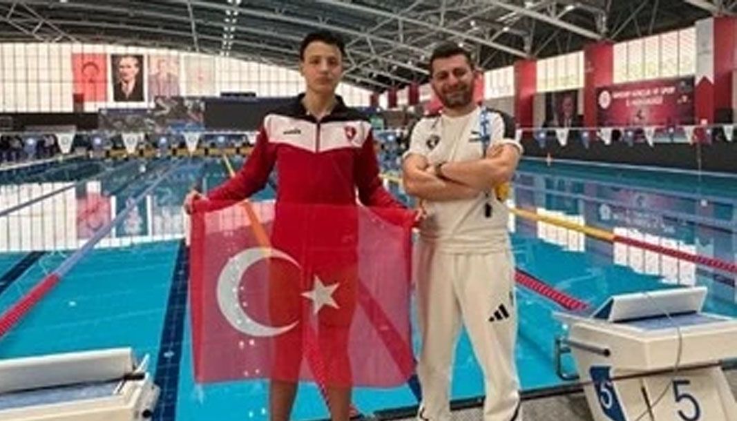 Denizlili yüzücüden Türkiye Şampiyonluğu - Birlik Haber Ajansı