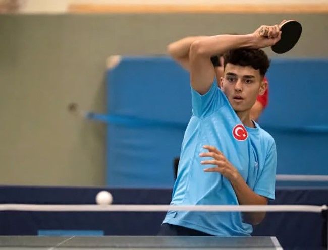 Sivaslı milli sporcu Ebubekir İnce Avrupa’dan 3 madalya aldı
