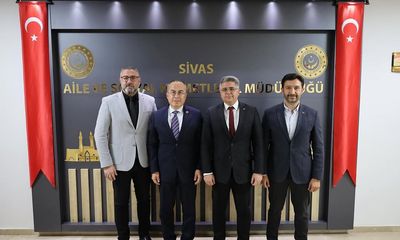Sivas'ta Kurumlar Arası İş Birliği: Gençlik ve Spor İl Müdürü, Aile ve Sosyal Hizmetler İl Müdürlüğü'nü Ziyaret Etti