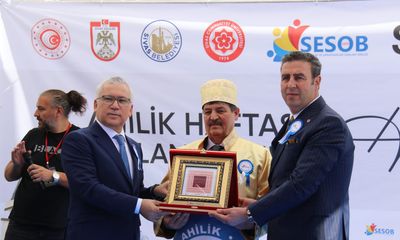 Sivas’ta Yılın Ahisi Şahin Berçin, Ödülünü TSK Güçlendirme Vakfına Bağışladı