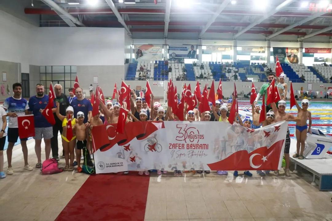 Sivas'ta 30 Ağustos Zafer Bayramı Yüzme Müsabakaları Coşkuyla Tamamlandı