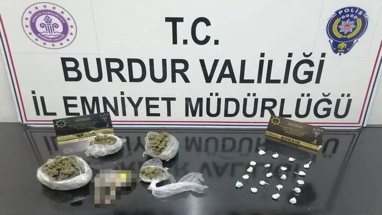 Burdur’da bağımlılık yapan madde ticaretine suçüstü - Birlik Haber Ajansı