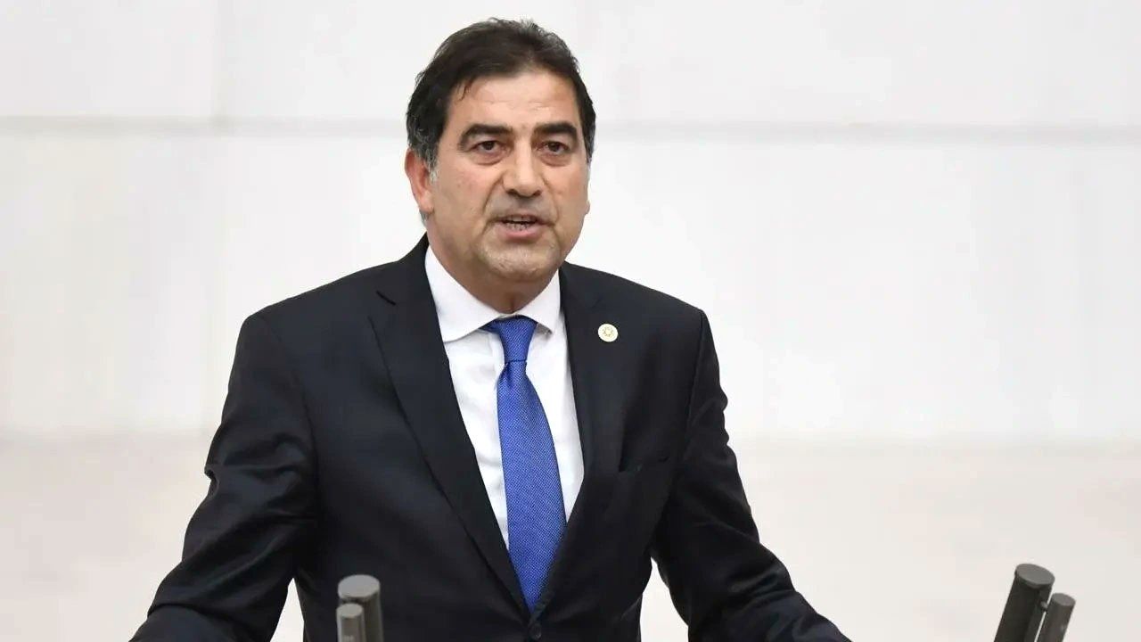 İYİ Parti Konya Milletvekili Ünal Karaman istifa etti - Birlik Haber Ajansı