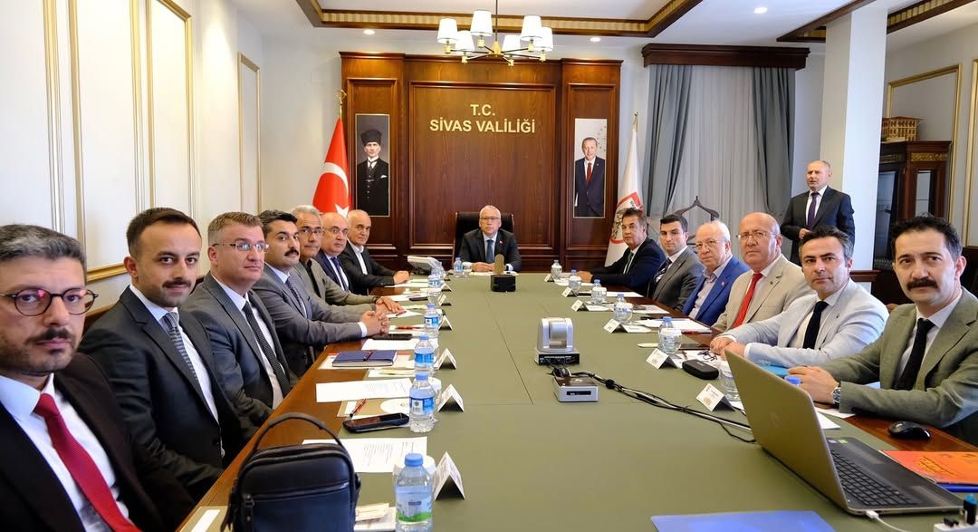 Sivas'ta Kültür ve Turizm Projeleri Değerlendirme Toplantısı Yapıldı