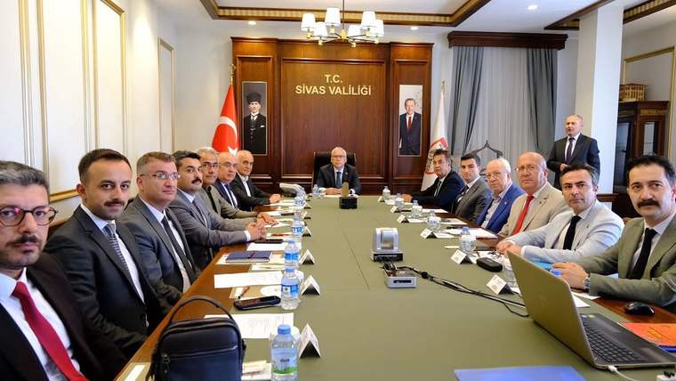 Sivas'ta Kültür ve Turizm Projeleri Değerlendirme Toplantısı Yapıldı