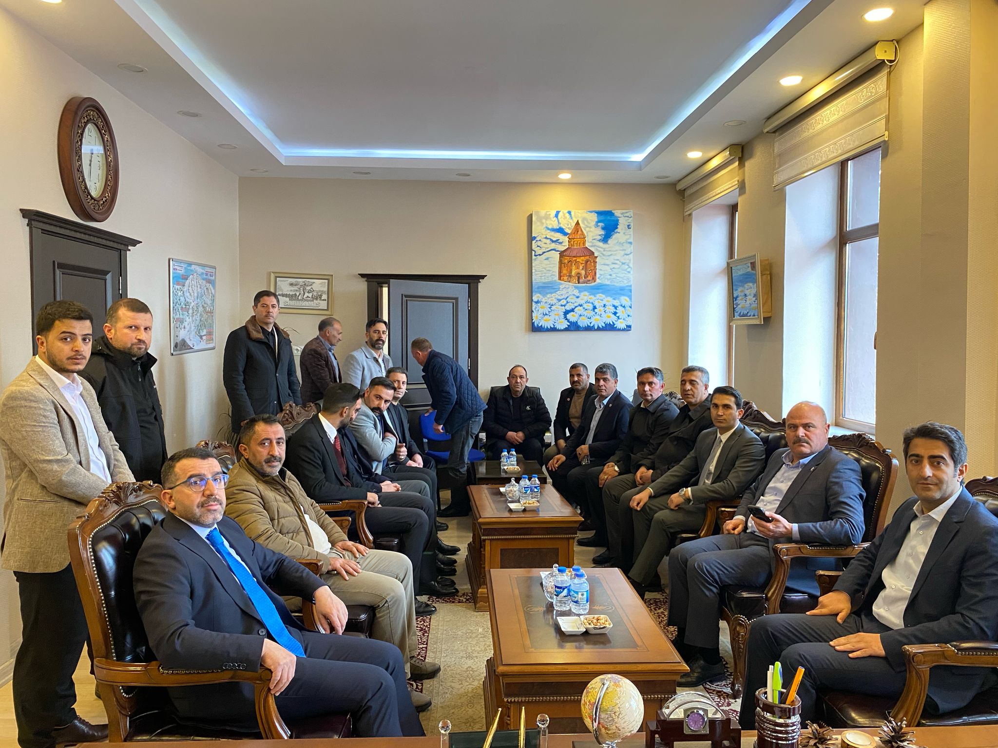 AK Parti Kars Milletvekili Adem Çalkın, Kaymakam Aslantatar'ı ziyaret etti - Birlik Haber Ajansı