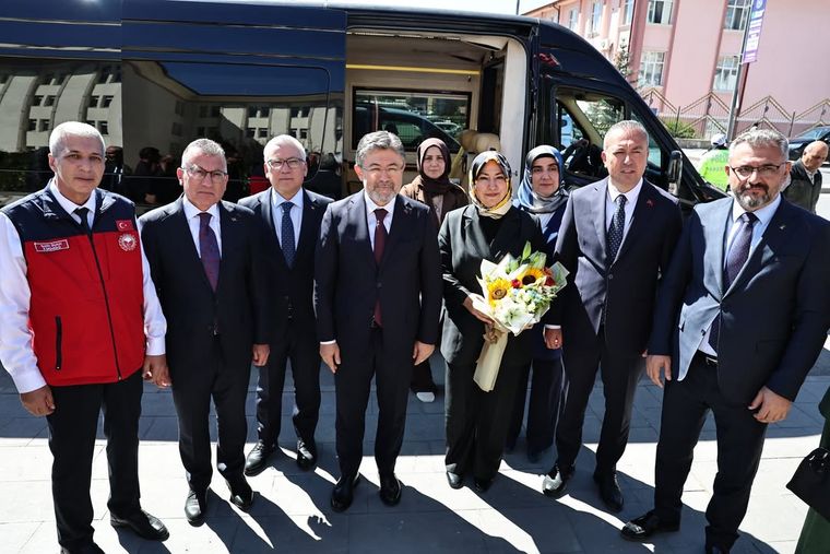 Sivas Tarımına 94.2 Milyarlık Destek: Bakan Yumaklı Sivas'ta Tarım Projelerini İnceledi