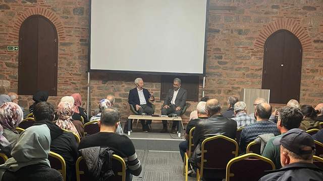 Beşir Ayvazoğlu, Bursa Edebiyat Mahfili'nde Tarih ve Edebiyatı Anlattı