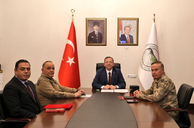 Kars Valisi Ziya Polat, “2025 Aile Yılı” konulu toplantıya katıldı - Birlik Haber Ajansı