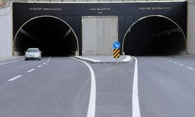 Sivas’ta O Yollar 4 Gün Trafiğe Kapatıldı