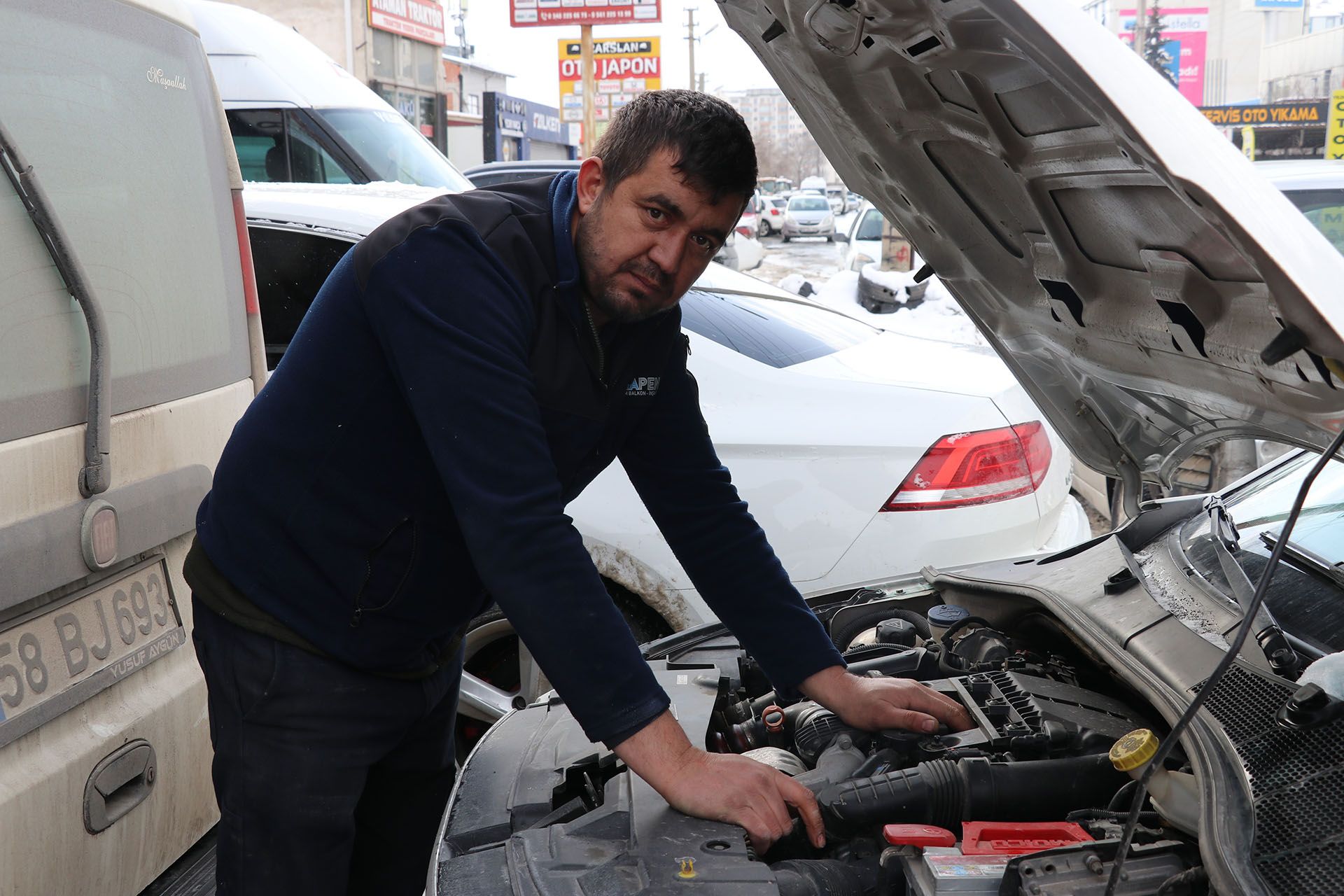 Soğuk Havada Aracı Böyle Çalıştıranlar Yandı: Uzman Uyardı, Masraf 50 Bin Lirayı Aşıyor