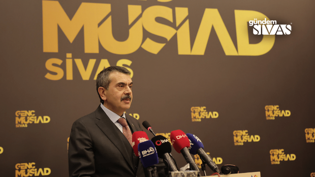 Bakan Tekin, Genç MÜSİAD Sivas Genel Kuruluna Katıldı
