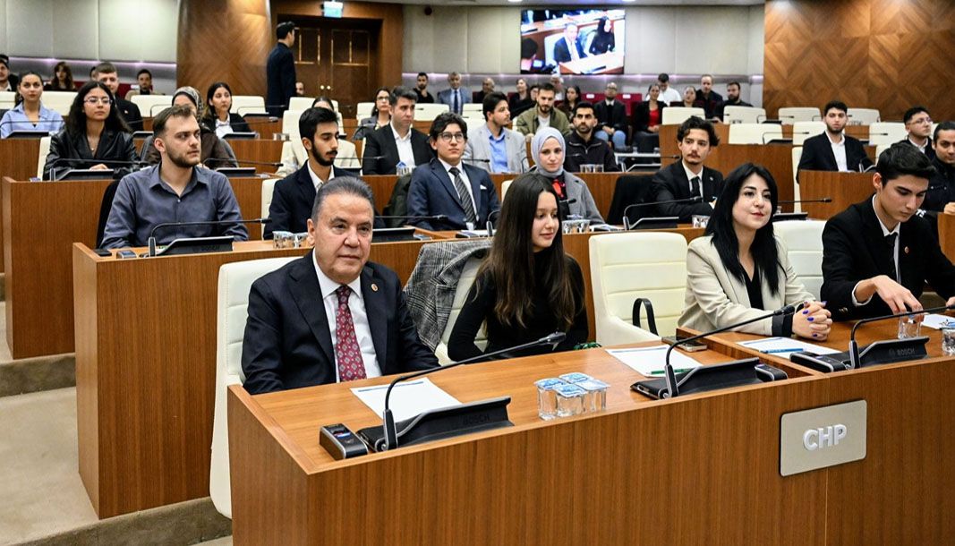 Mehmet Yalın Erdal, ABB Gençlik Meclisi yönetiminde - Birlik Haber Ajansı