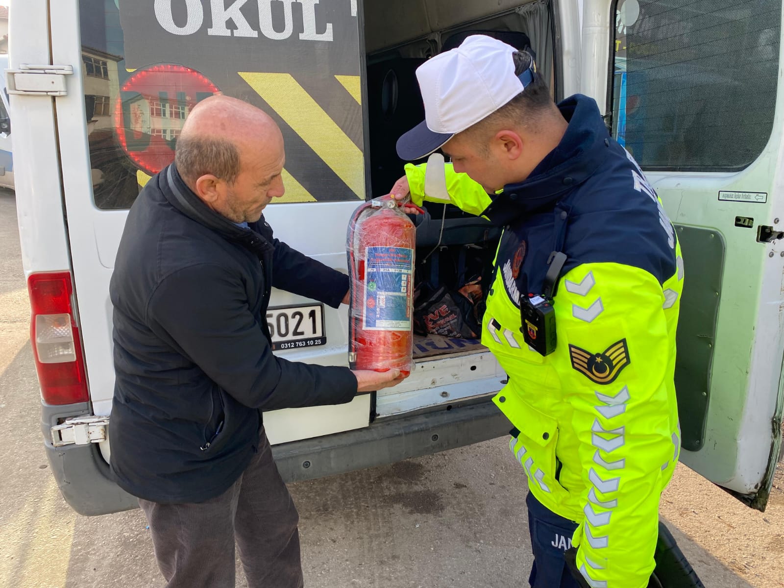 Ankara'da jandarma’dan okul servis sürücülerine seminer - Birlik Haber Ajansı