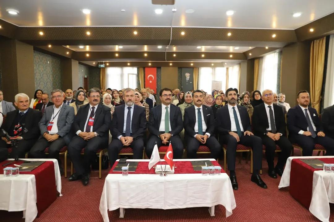 Sivas'ta İmam Hatip Liseleri Meslek Dersleri Öğretmenleri Çalıştayı Başladı