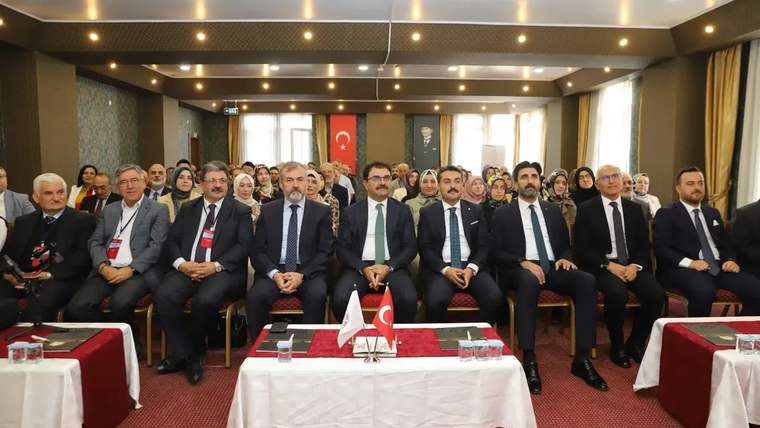 Sivas'ta İmam Hatip Liseleri Meslek Dersleri Öğretmenleri Çalıştayı Başladı