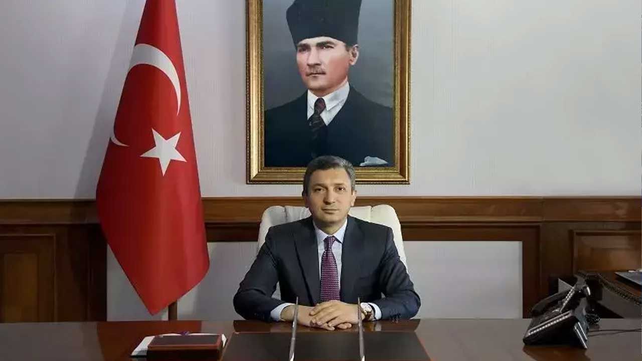 Antalya Valisi Hulusi Şahin’den yeni yıl mesajı - Birlik Haber Ajansı