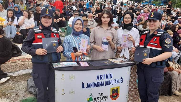 Artvin'de kadına yönelik şiddetle mücadeleye büyük destek - Birlik Haber Ajansı