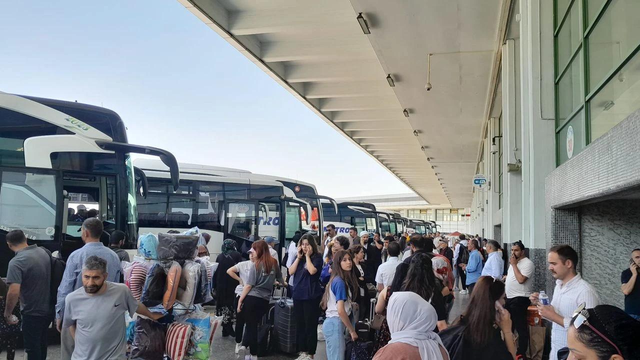 Bayram tatilinde otobüs yoğunluğu: 3,5 milyon yolcu - Birlik Haber Ajansı