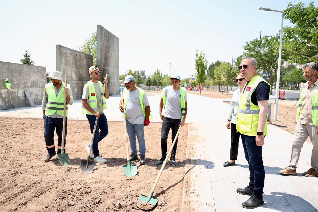 Sivas’ta Parklar Yenileniyor: Daha Yeşil, Daha Konforlu Alanlar!