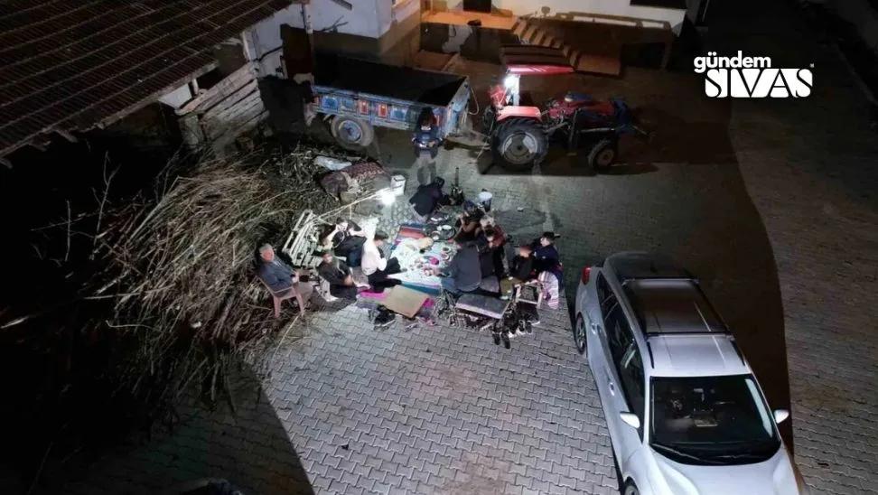 Deprem Sonrası Sivaslıların Gözüne Uyku Girmedi