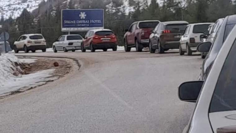 Davraz Kayak Merkezi'ne ziyaretçi akını - Birlik Haber Ajansı