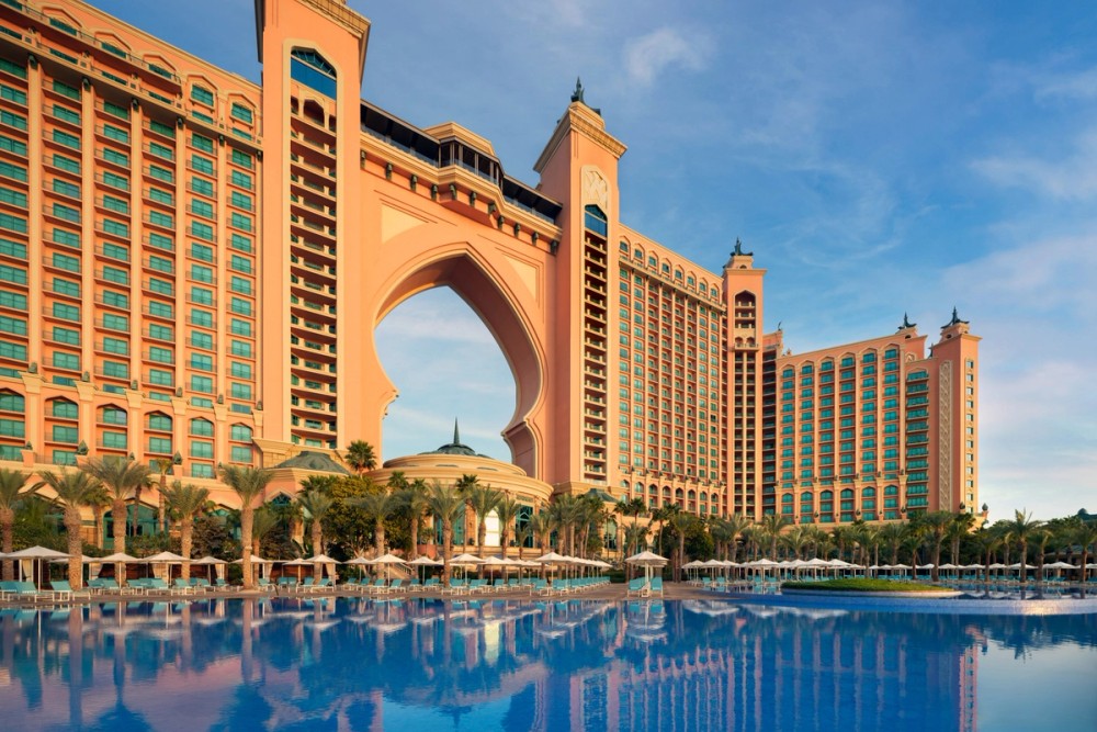 Sheikh Zayed Grand Mosque, Abu Dhabi - Dubai - check in at Atlantis The Royal