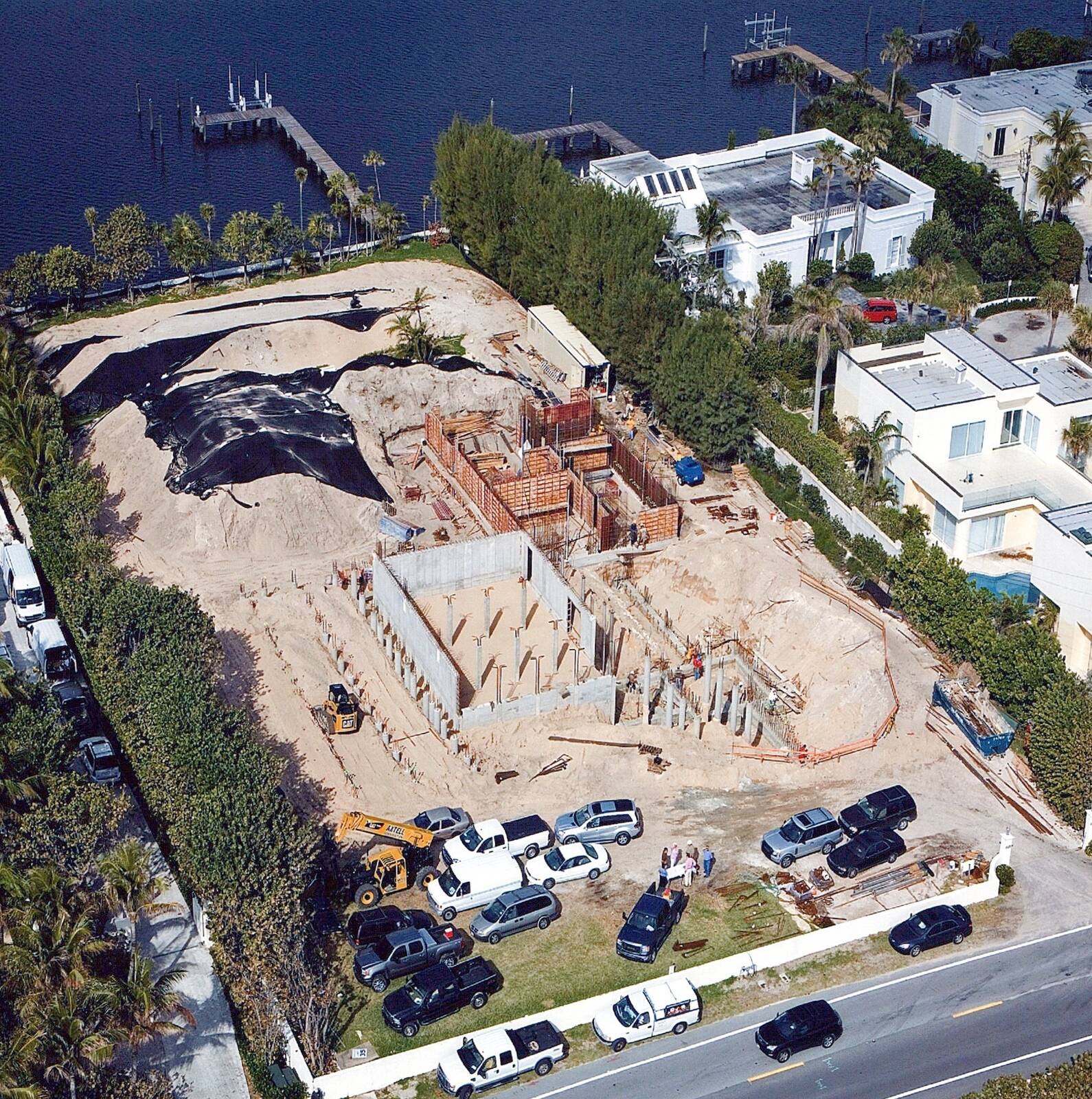 Custom Palm Beach Home - Image 2