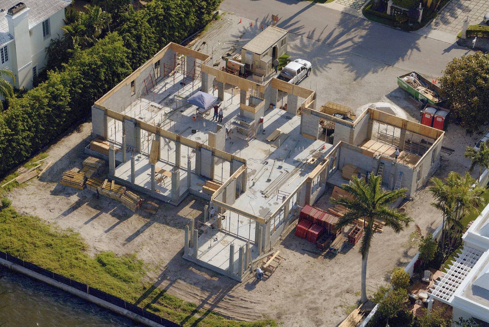 Palm Beach Island Home - Image 3