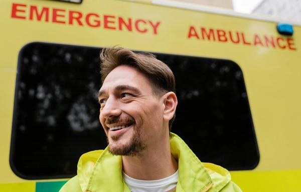 BLS and Life Support Training for Ellesmere Port's Healthcare Teams