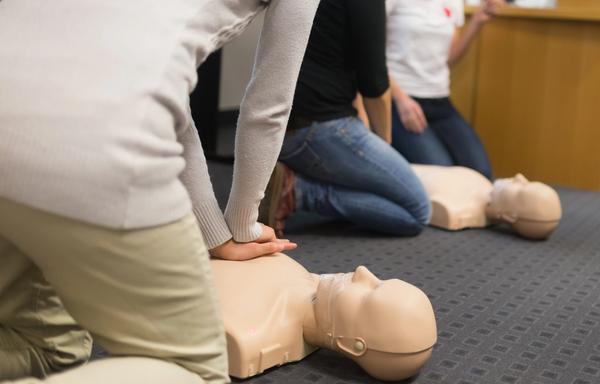 Life Support Training in Cheshire: BLS, eILS and ePILS for Healthcare Professionals