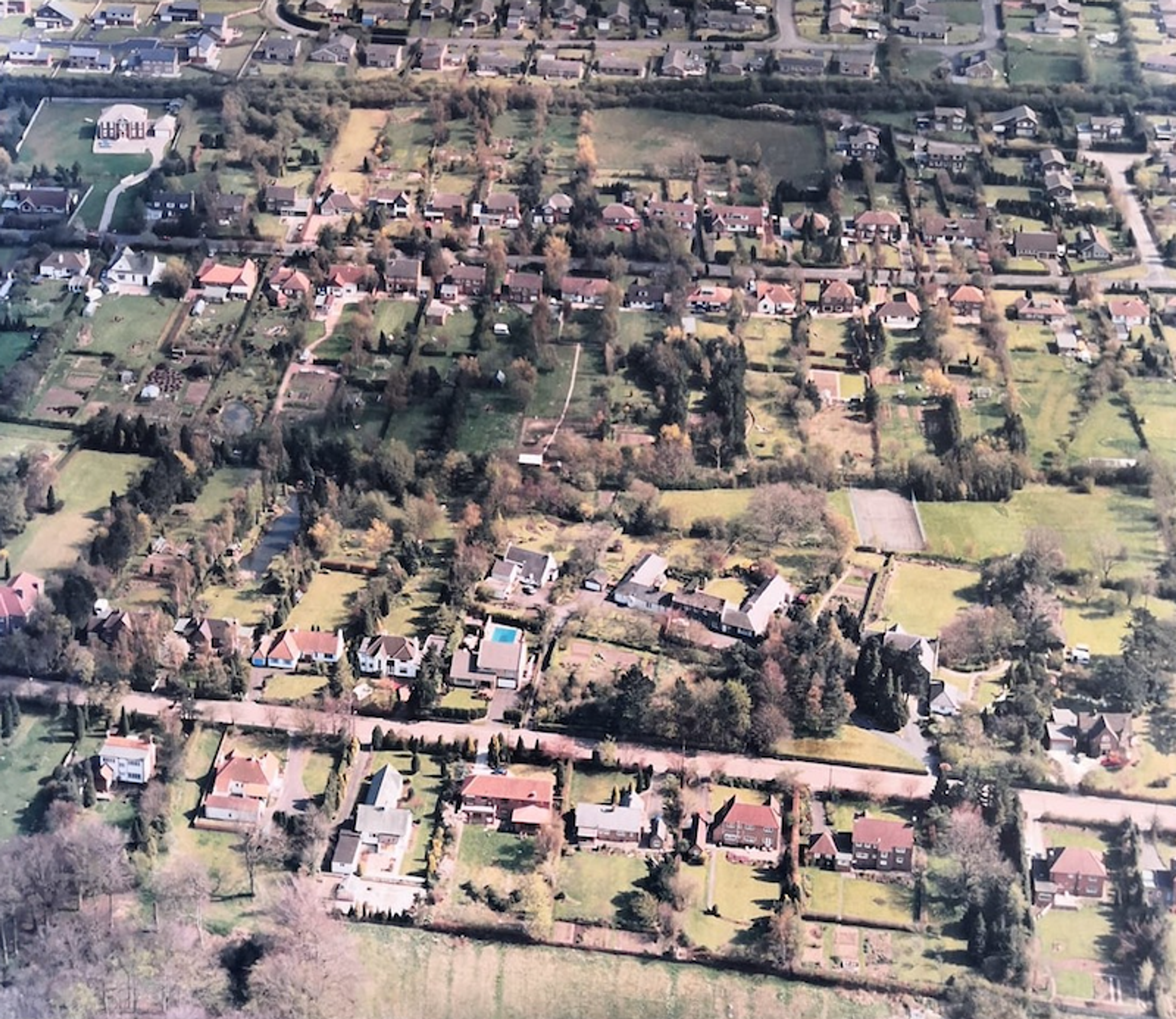 Runnymede Road, millionaires row (7 of 8)