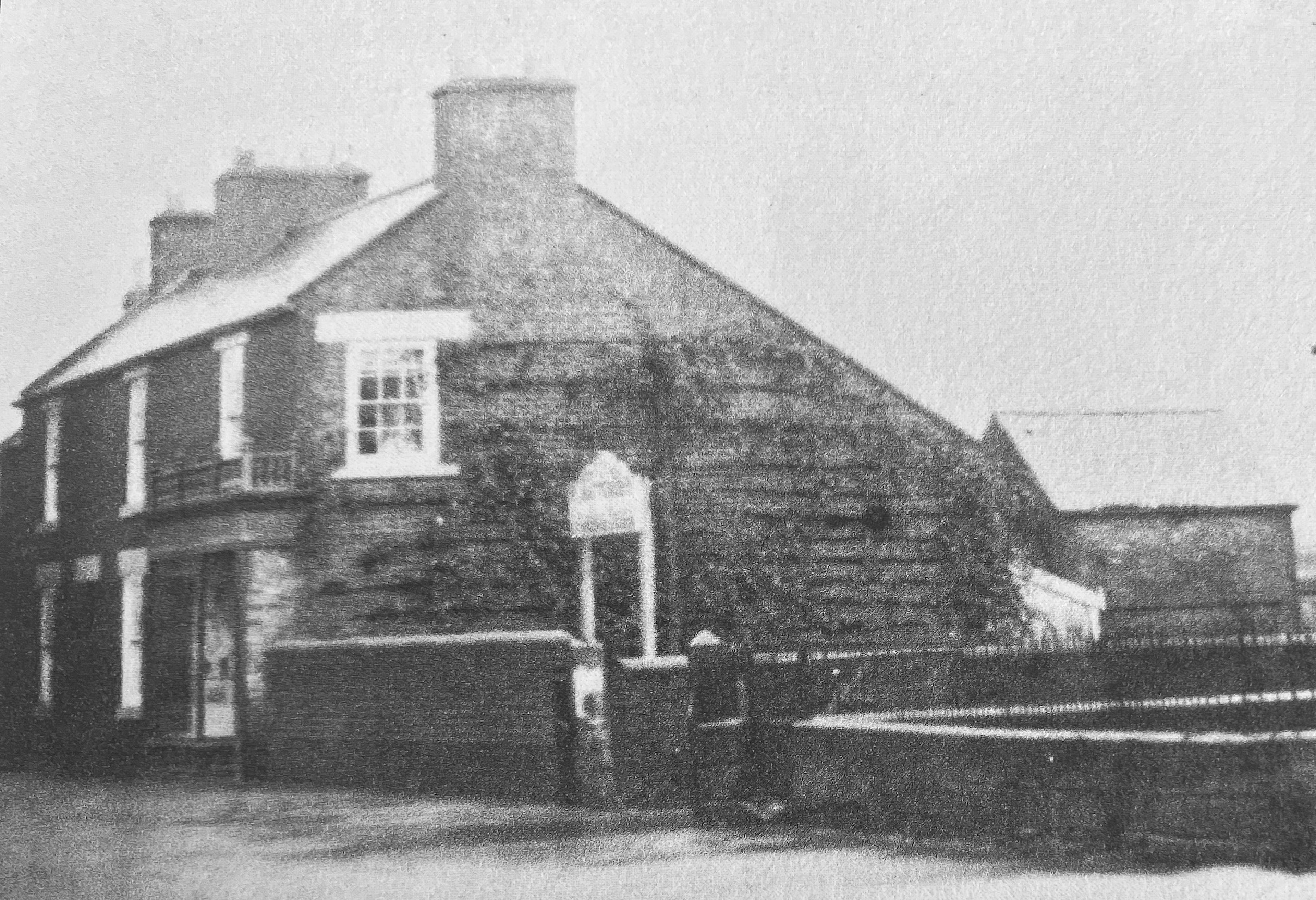 Ash House, former post office (2 of 4)