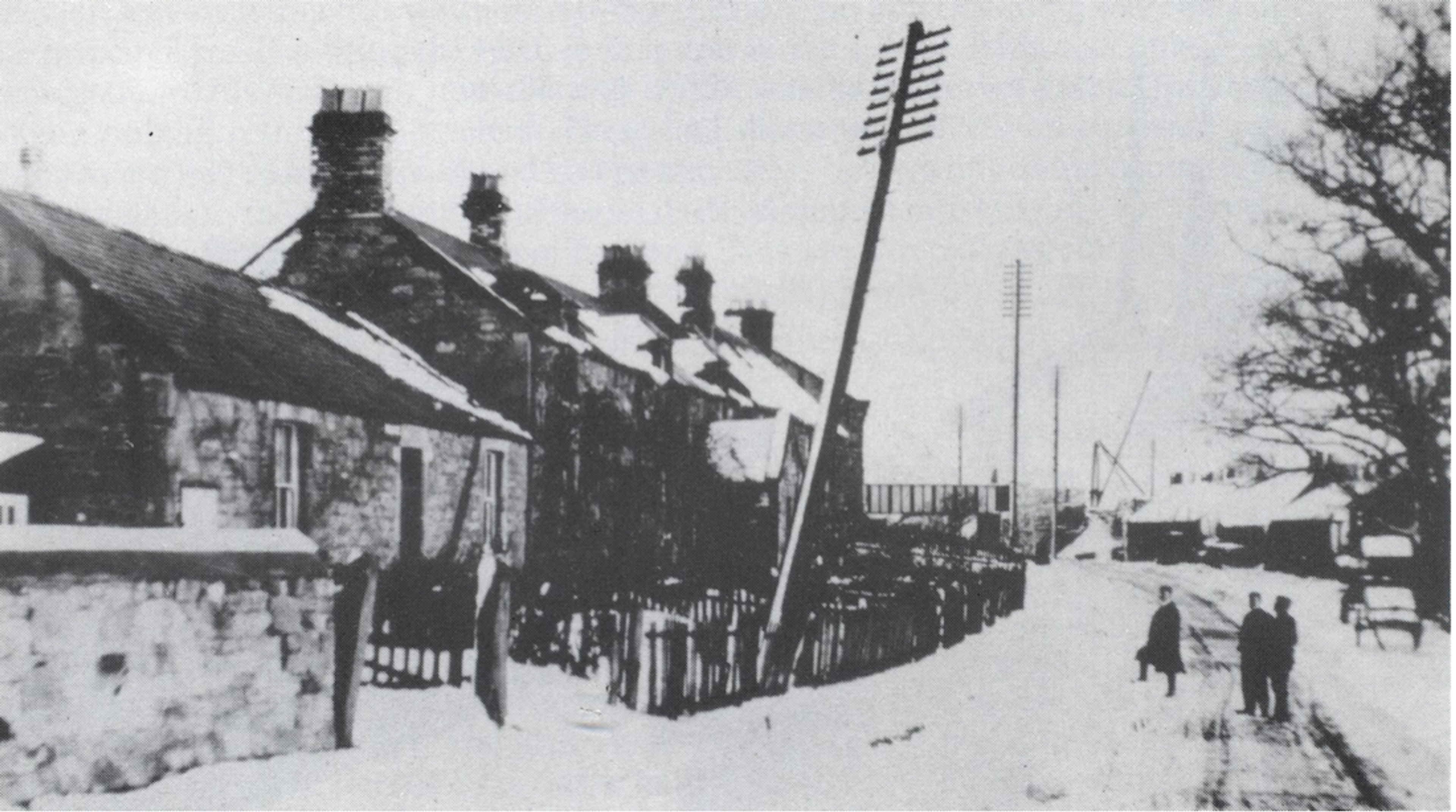 Ladywell Cottage, former café (2 of 3)