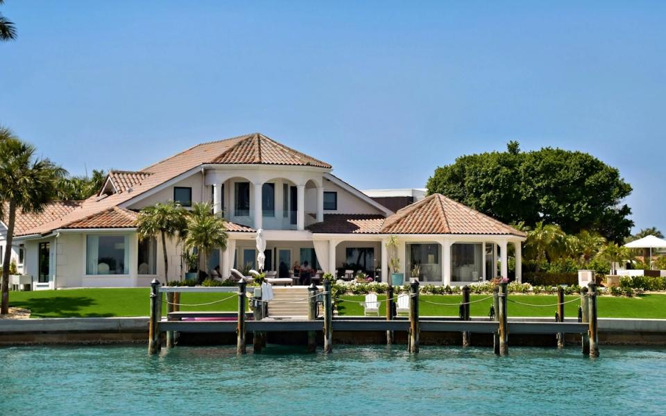 Waterfront real estate area along the Florida coast
