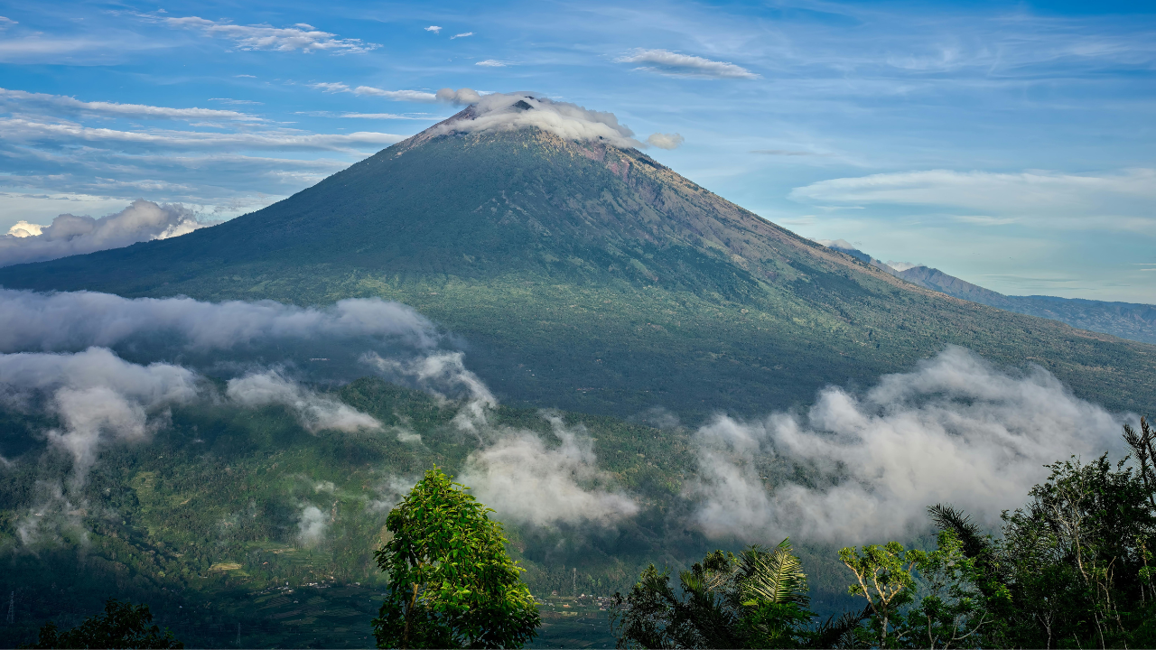Mount Agung, Bali