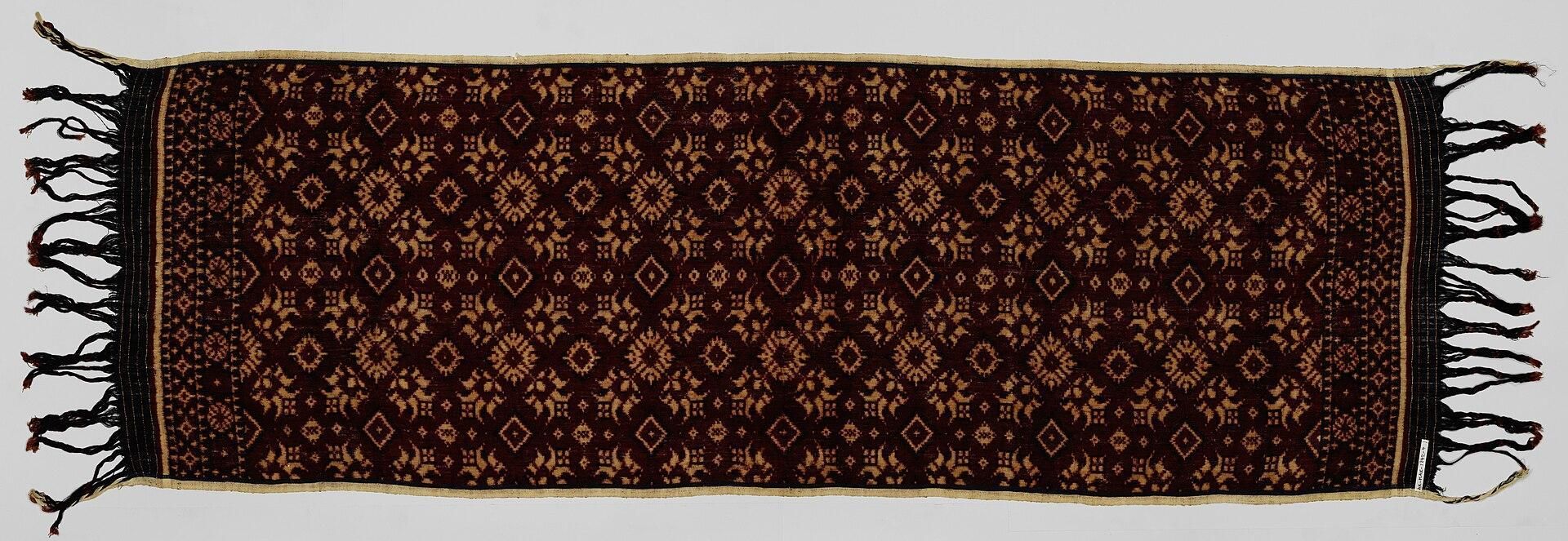 The Patterns and Origins of Geringsing Cloth