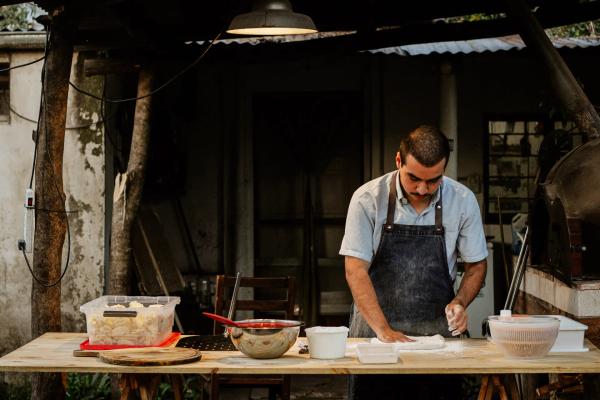 Pizzería Barro: 150 pedidos por semana, cero cuadernos y el fin del caos en WhatsApp