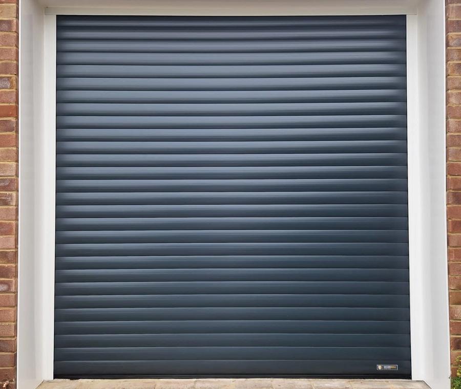 Somfy-powered roller garage door