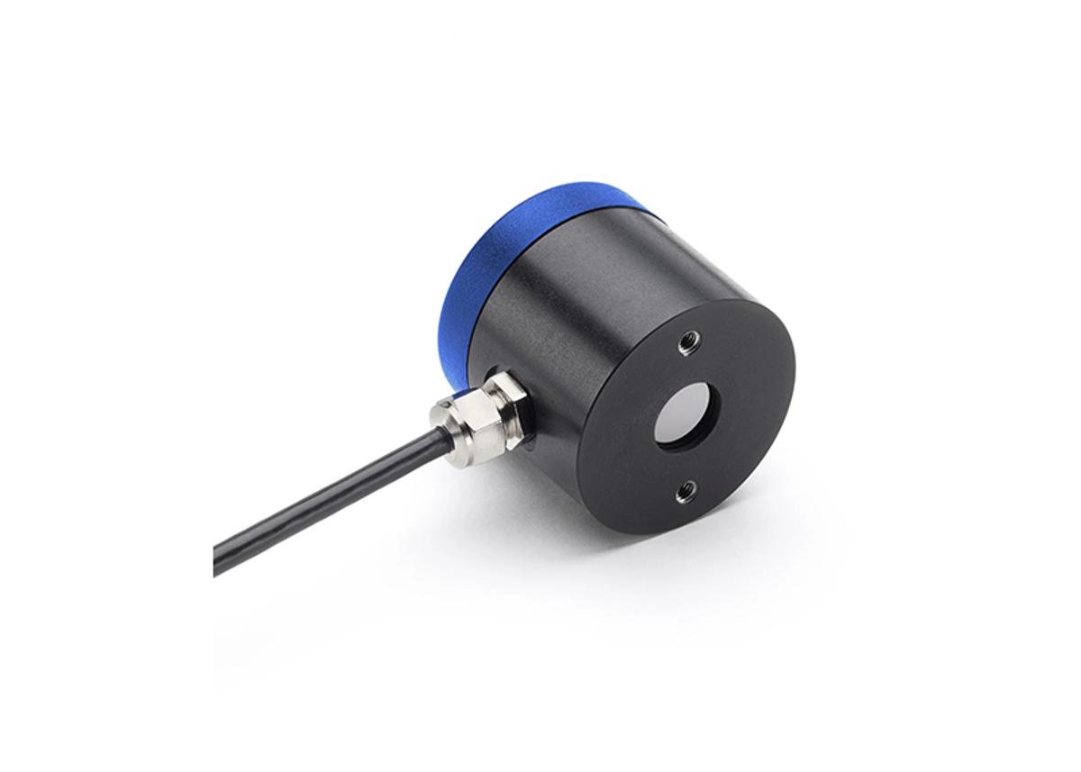 PyroSigma – Miniature Pyrometer With Built-In Display