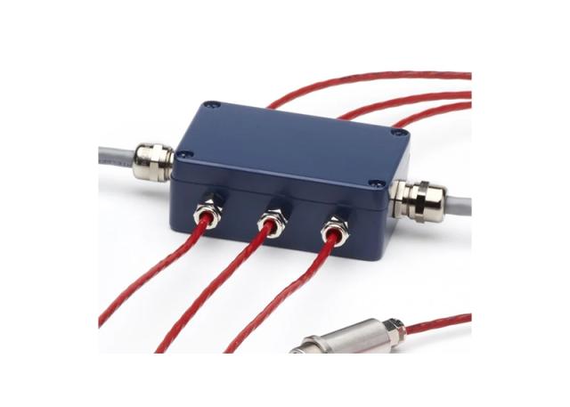 PyroMiniUSB – Miniature Pyrometer With RS-485 Modbus For Multi-Channel Systems