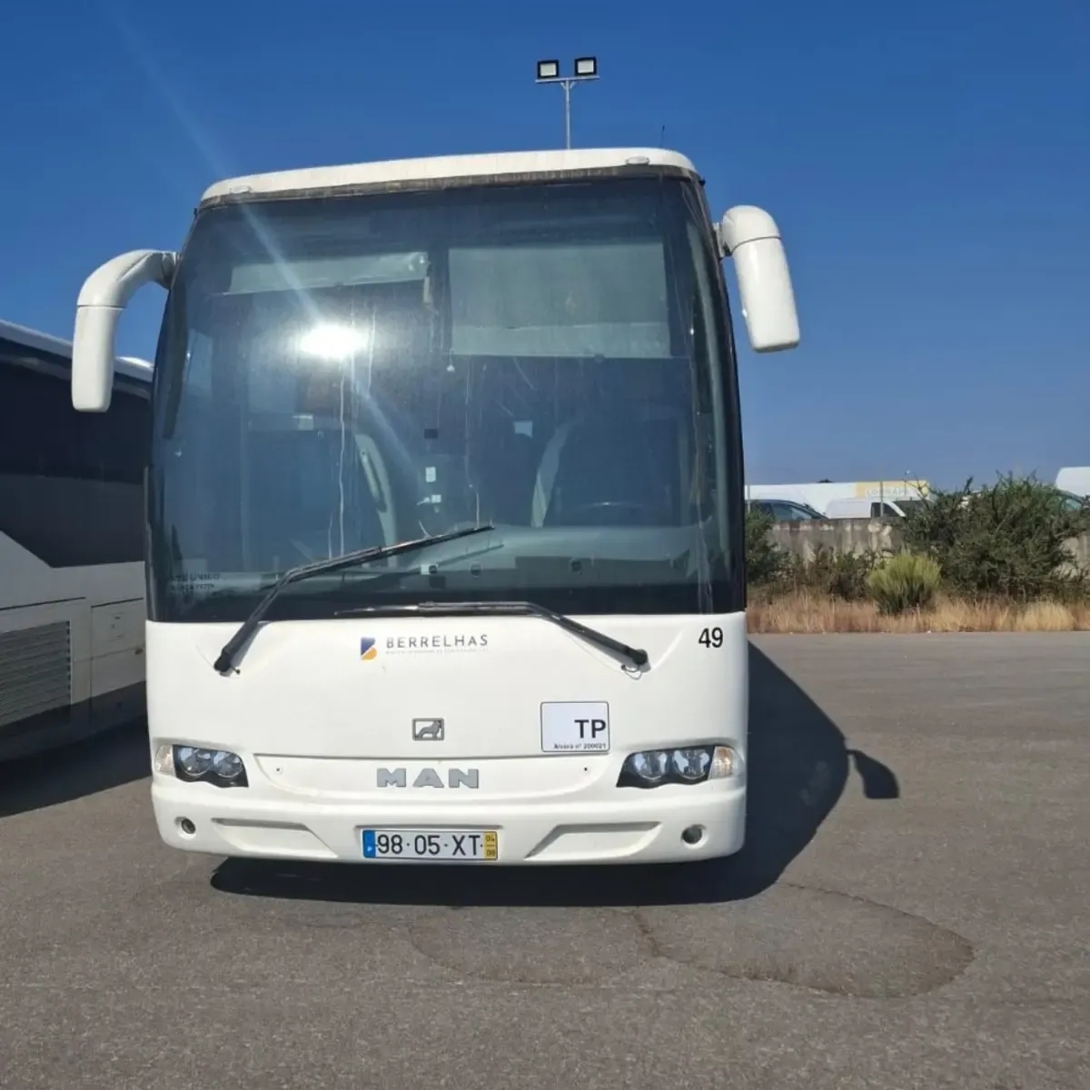 Selling MAN Bus with negotiable price | Buses | Porto | Ad gallery (SEO) | 1