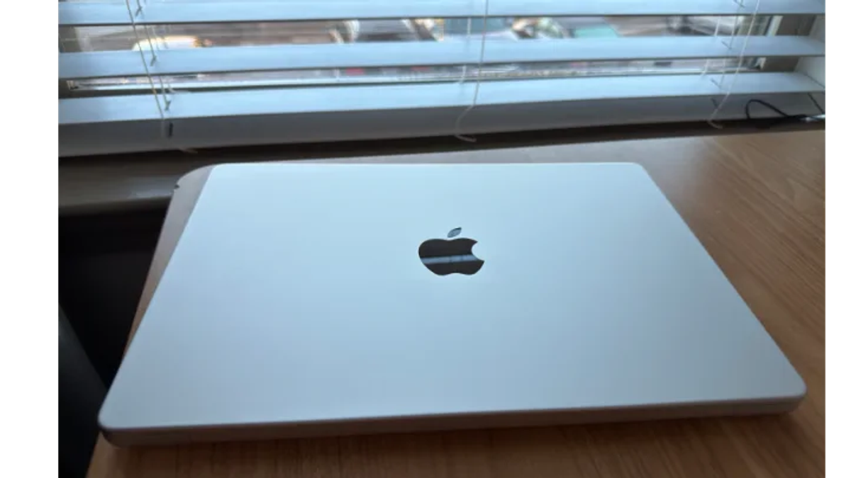 MacBook Pro 14″ M1 Pro 16GB 512GB | Laptops | Dusseldorf | Ad gallery (SEO) | 3