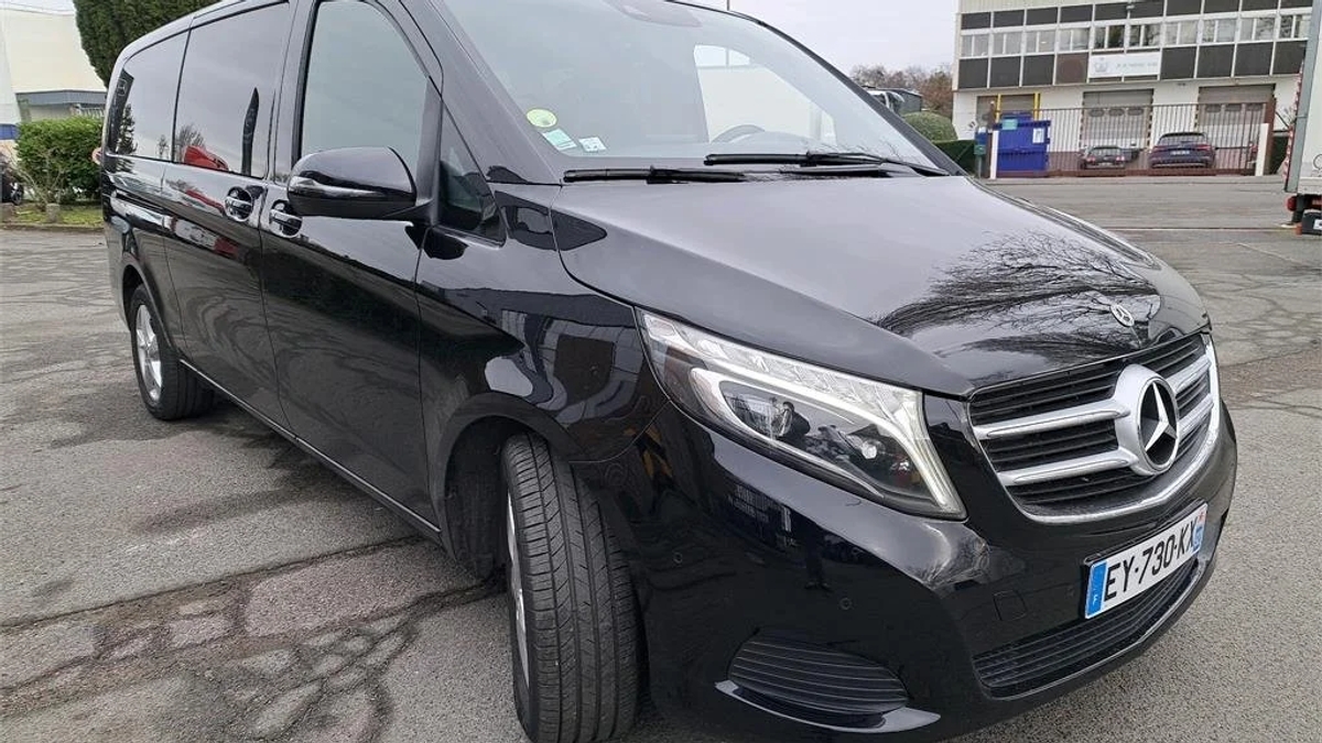 2018 Mercedes-Benz V 250 Executive | Mercedes-Benz | Amsterdam | Ad gallery (SEO) | 3
