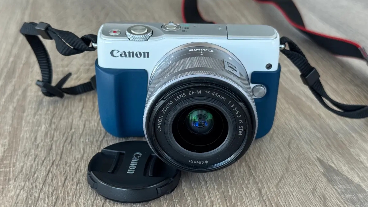 Canon EOS M10 – odlično ohranjen, bela barva, komplet z dodatki | Cameras | Koper | Ad gallery (SEO) | 3