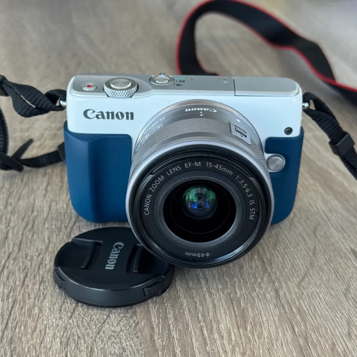 Canon EOS M10 – odlično ohranjen, bela barva, komplet z dodatki | Cameras | Koper | Ad gallery (SEO) | 1