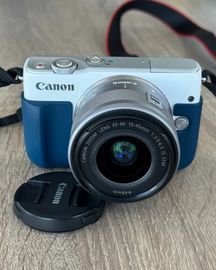 Canon EOS M10 – odlično ohranjen, bela barva, komplet z dodatki