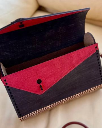 For Sell Lightweight & Stylish Handmade Wood Bag – One of a Kind!
