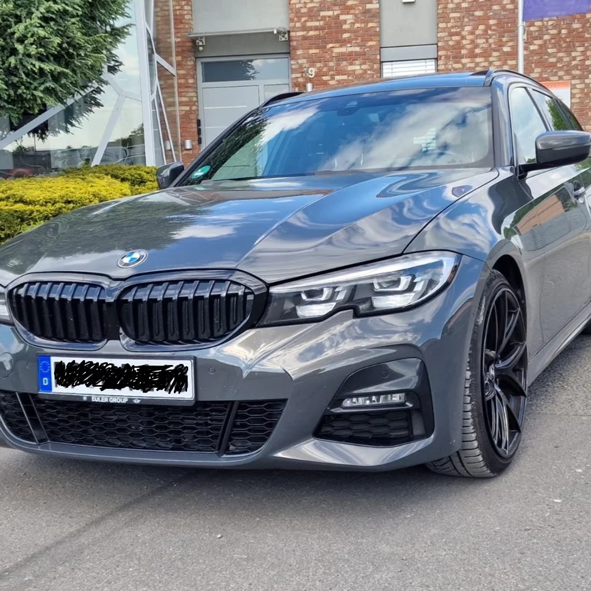 BMW 3er 330d xDrive Luxury Line | BMW | Berlin | Ad gallery (SEO) | 1