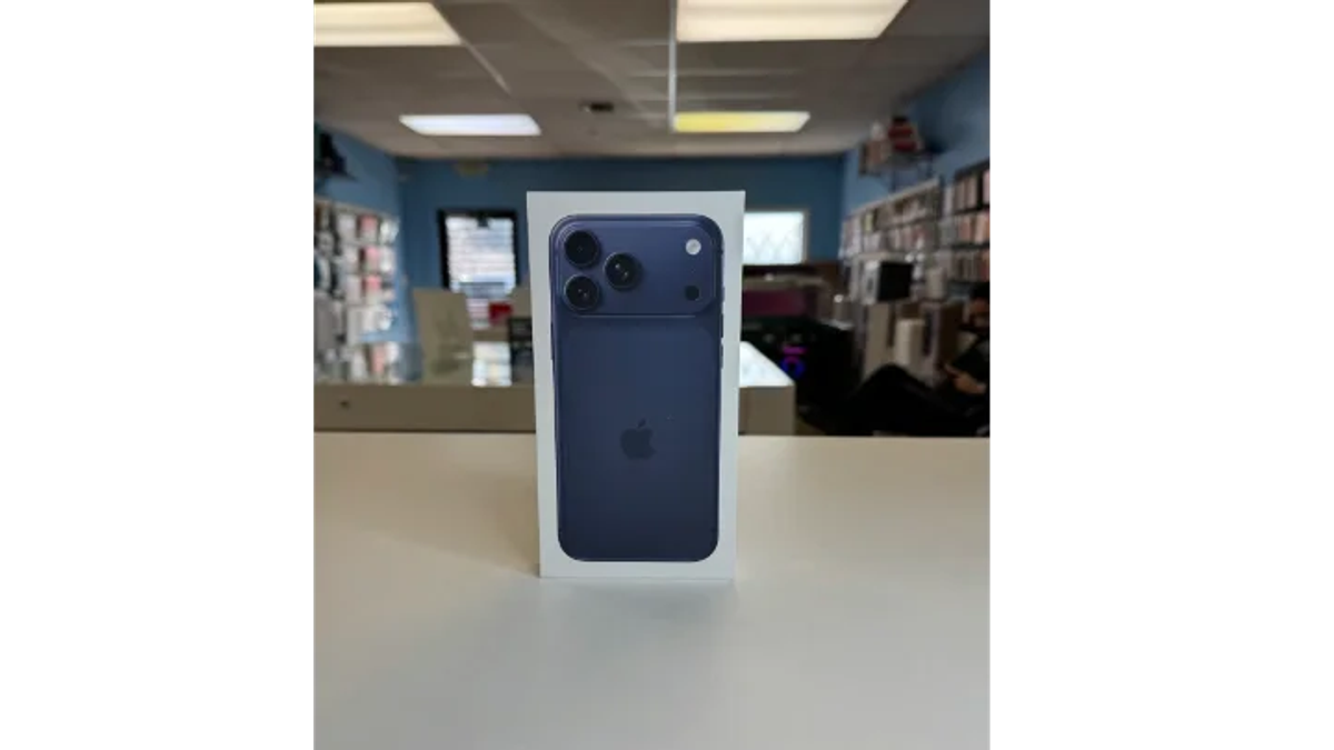 📱 iPhone 17 Pro Max Crystal Blue Edition – New (1 TB, Blue) | Apple Iphone | Berlin | Ad gallery (SEO) | 3